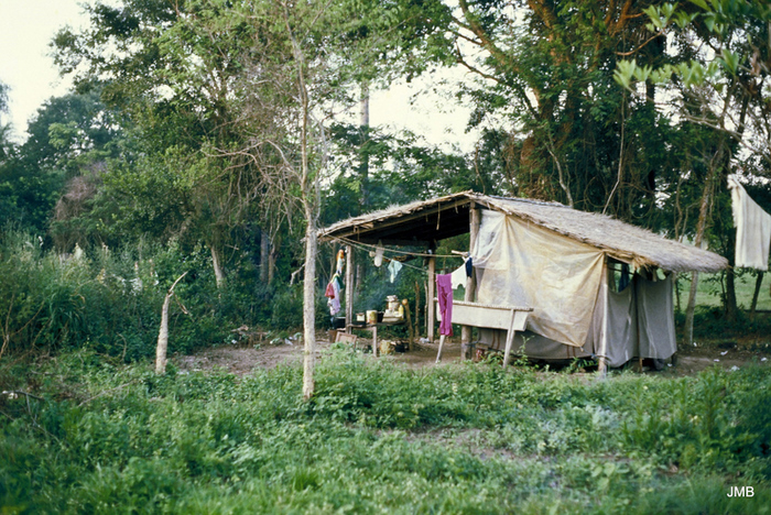 AÑO 1980 - COLOR - VIDA CAMPESINA EN PARAGUAY (JOSÉ MARÍA BLANCH)